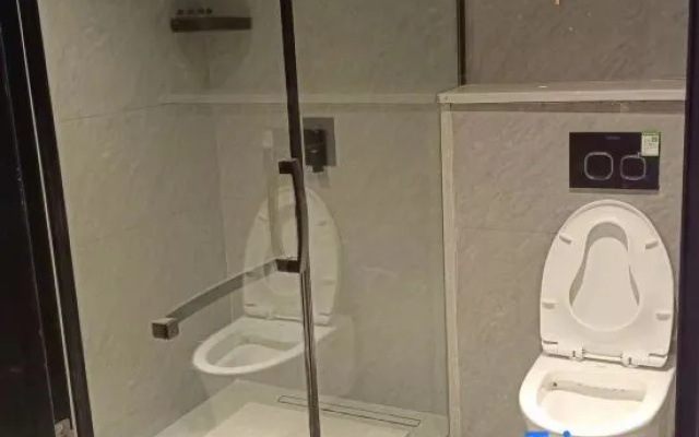 Huoqiu Shuangyu Electric Gaming Hotel