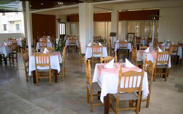 Hotel Prassino Nissi