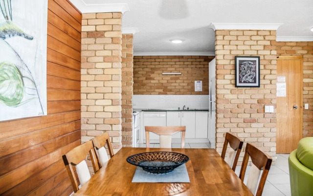 Illawong Apartments