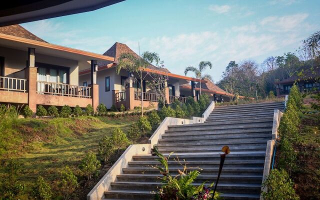 Phu Chom Mork Resort