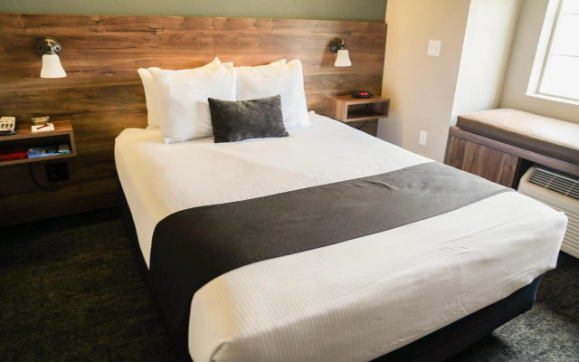 Hotel Ruby Ponderay/Sandpoint