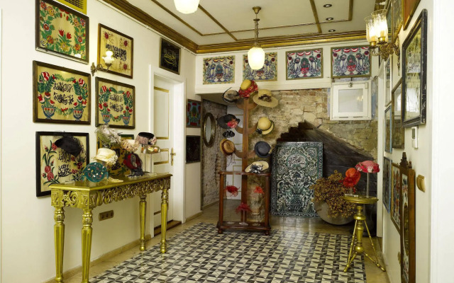 Erten Konak - Special Class