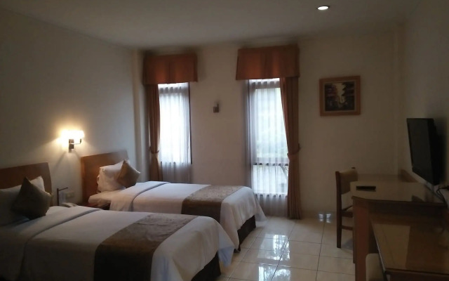 Ahadiat Hotel & Bungalow