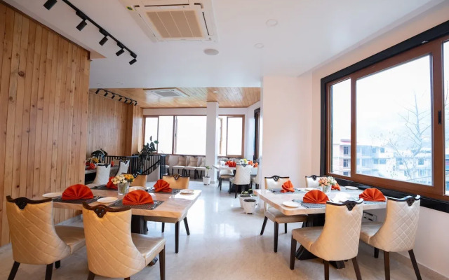Summit Grand Resort & Spa , Gangtok