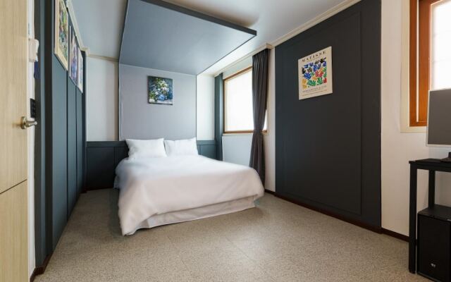 Suwon Station Hotel The Gallery