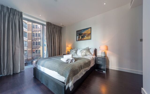 Royal Apartments - City of London