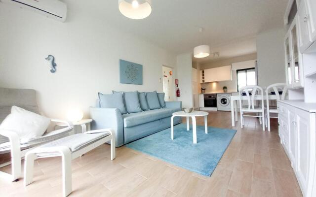 T1 Avenida Mar C- Remodelado com AC