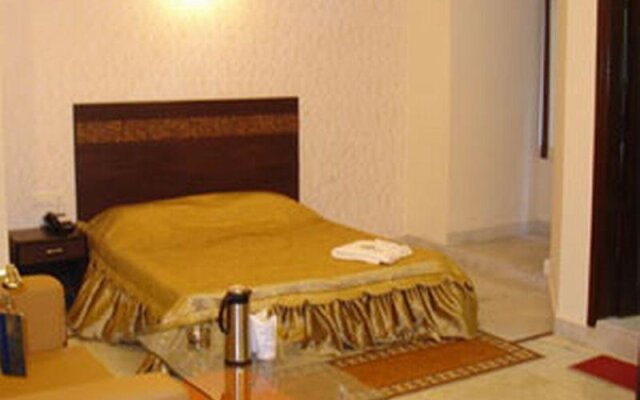 Hotel Mandakini Palace