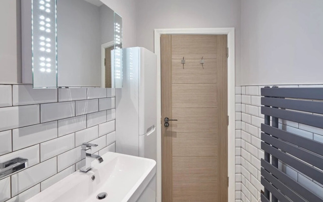 Bellevue Apartment 2