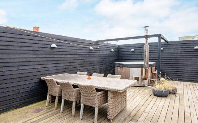 8 Person Holiday Home in Thyboron