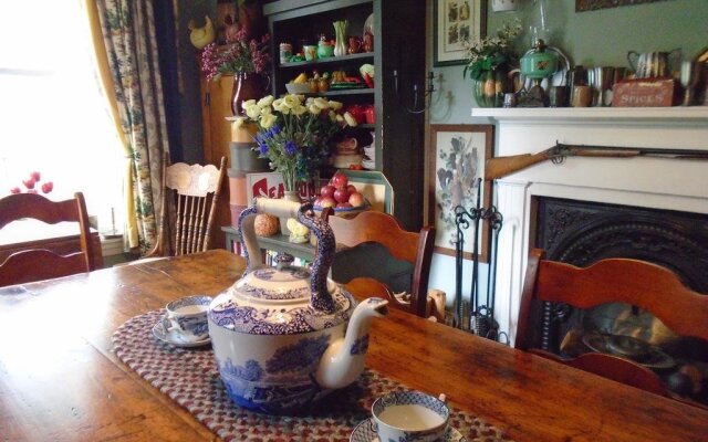 The Breakers Bed and Breakfast