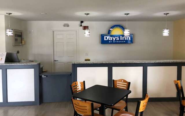 Days Inn by Wyndham Cape Carteret near Emerald Isle