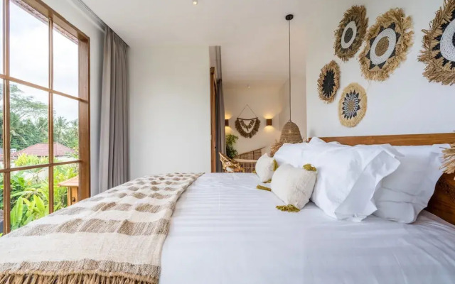 Tembaga Serenity Villa - Paradise with Pool and Garden