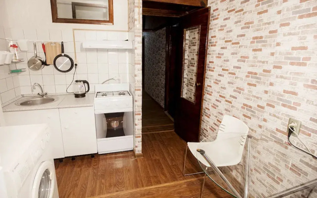 Апартаменты «Funny Dolphins на Льва Толстого»