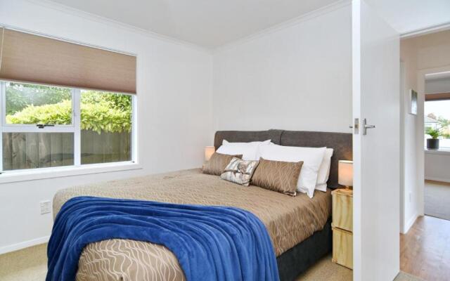 Bevington - Christchurch Holiday Homes