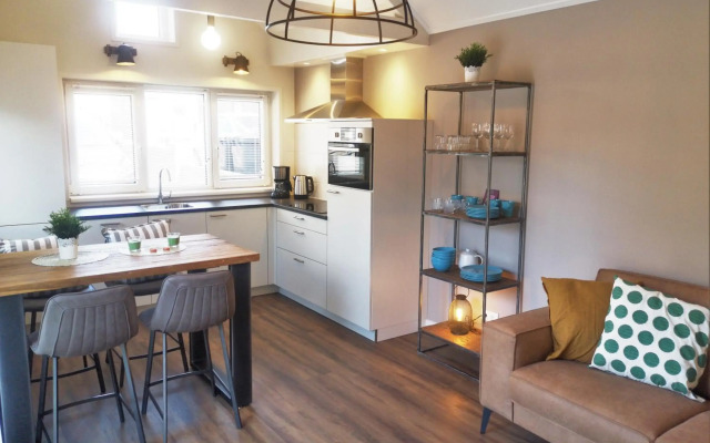 DWC00 - New romantic studio with large terrace