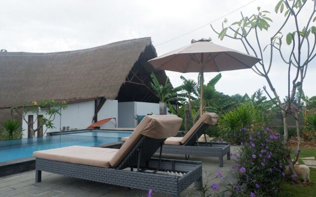 Ampel Lembongan Hostel