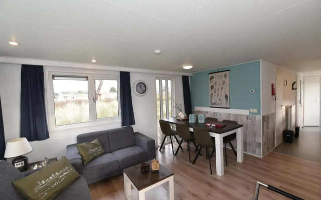 Chalet Zeester J38 Ameland
