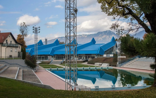 Goldenfields apartment