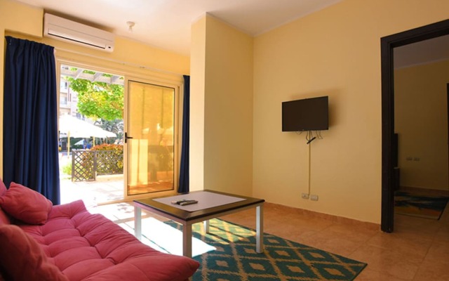 Florenza Khamsin Studio