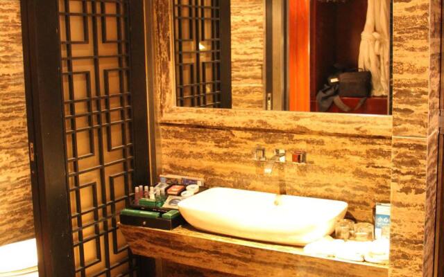 Dong Jiao Min Xiang Hotel