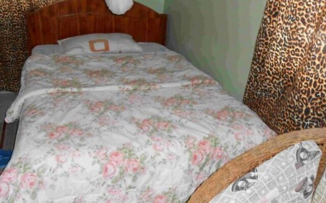 Taphe Guest House Resort