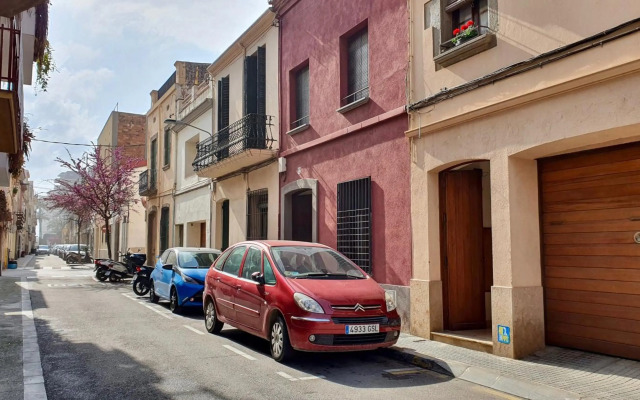 Opening Doors Vilassar. Family house Beach & Relax