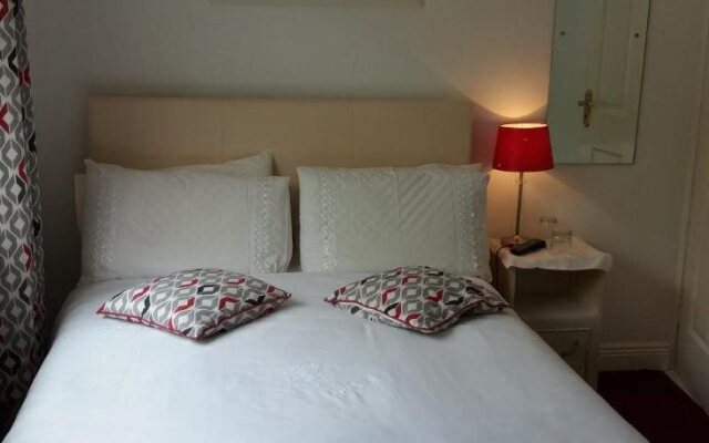 Lettermore Country Home