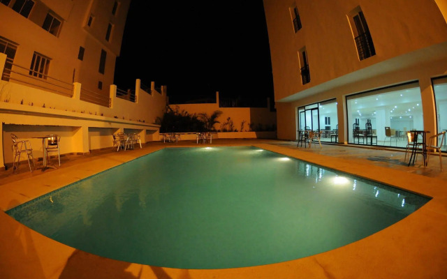 Free Zone Hotel
