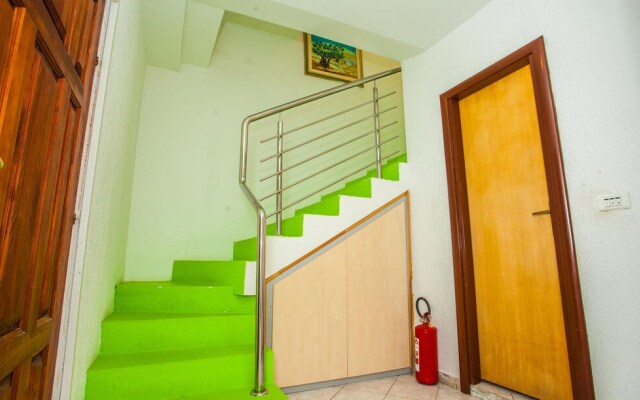 Awesome Home in Lokva Rogoznica With Wifi and 4 Bedrooms