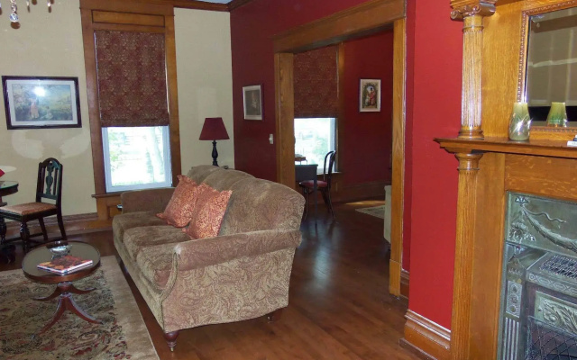Diplomat Bed & Breakfast