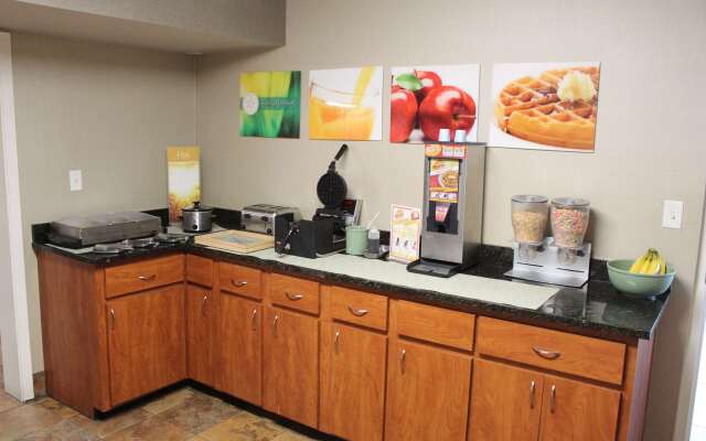 Quality Inn Conway - Greenbrier