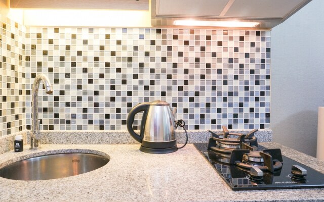 Spacious 2BR Green Bay Pluit Apartment