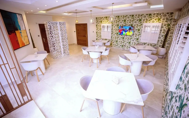 Tranquil Oasis Hotel