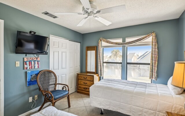 Sandpiper Cove 7201 2 Bedroom Condo by RedAwning