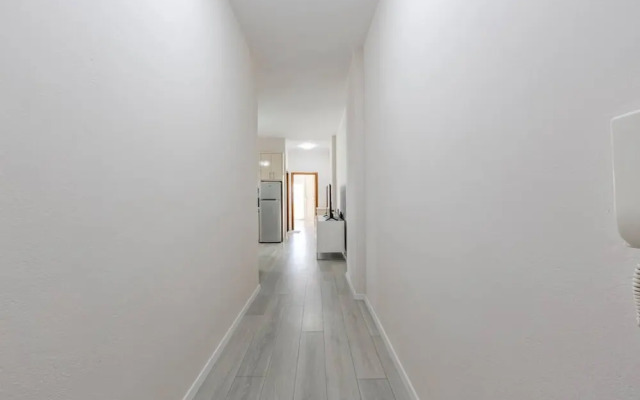 Beachfront Apartment - Near Beach City