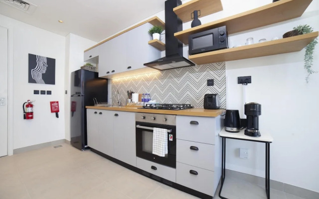 Contemporary 1BR Sleeps4 Balcony Pool Gym Dxbhills
