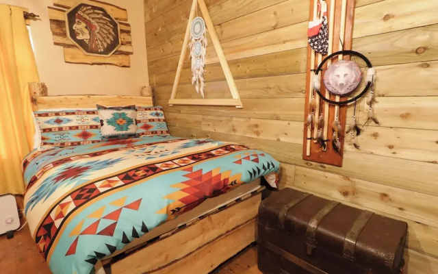 Apache Falls Lodge