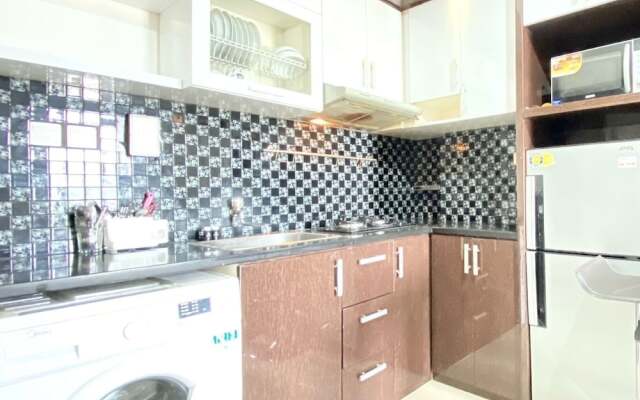 Luxurious 3Br At Apartment Parahyangan Residence