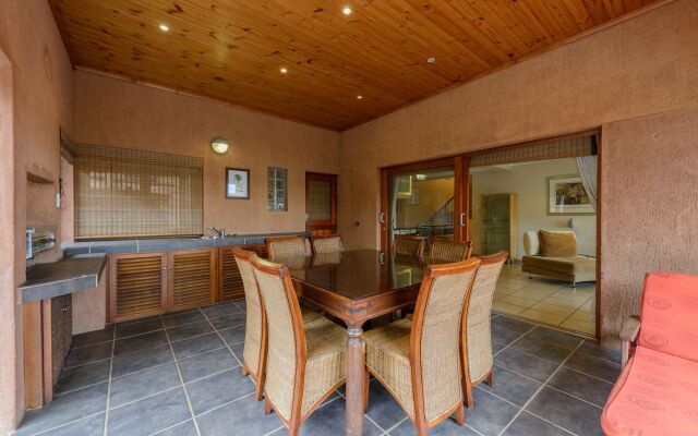 San Lameer Villa Rentals 10905