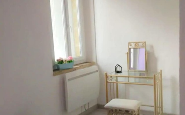 House with 3 Bedrooms in Mus, with Wonderful City View, Furnished Terrace And Wifi - 17 Km From the Beach