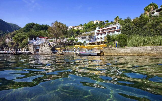 Strand Hotel Terme Delfini