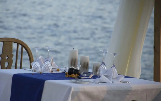 Sonesta Beach Resort & Casino