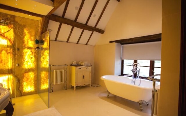 Water Bridge Farmhouse