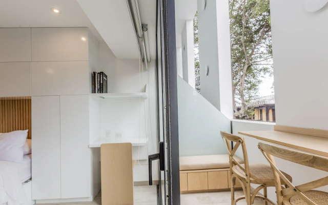 Primera Parada Lofts by Wynwood-House