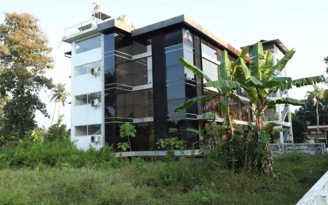 Airport Cochin Grand Residency , NEDUMBASSERY