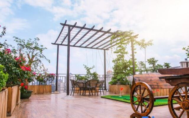 Jinxuan International Hotel (Guilin Railway Station Liangjiang Sihu Branch)