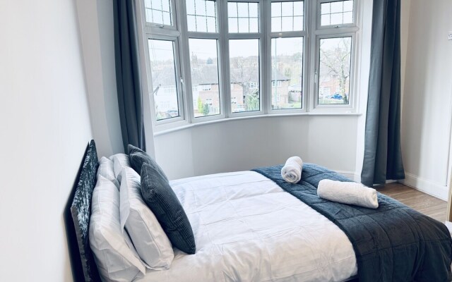 Impeccable 3-bed House in Nottingham Central