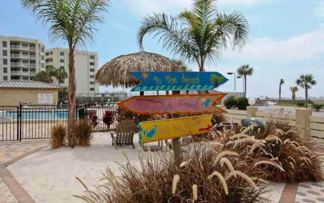 Islander Condo Rentals by Holiday Isles