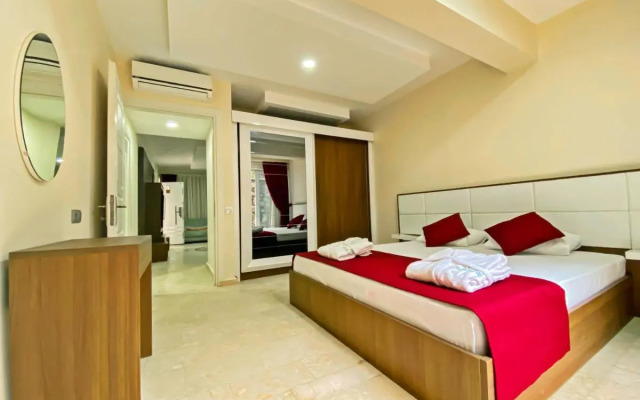 Fethiye Nokta Oren Suit